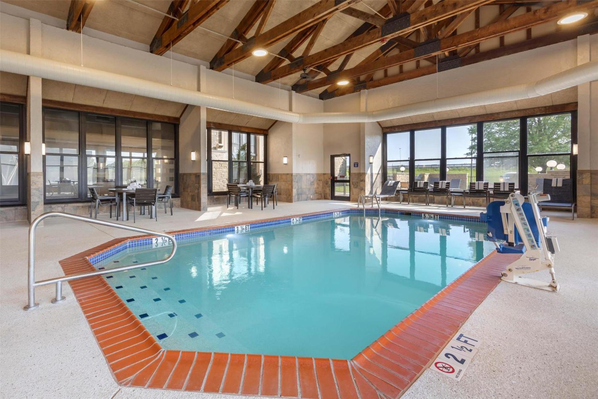 Drury Inn & Suites Paducah Luaran gambar